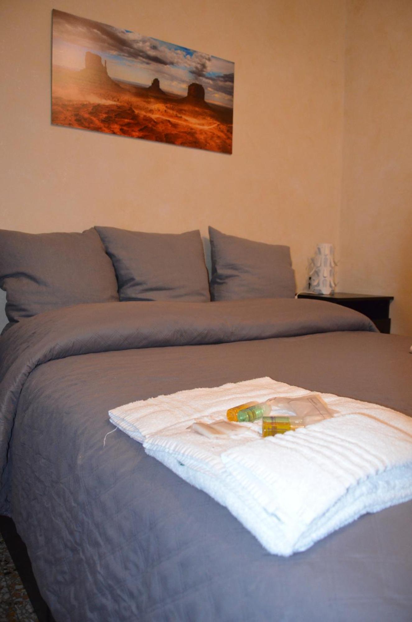 Double Room Private Bathroom