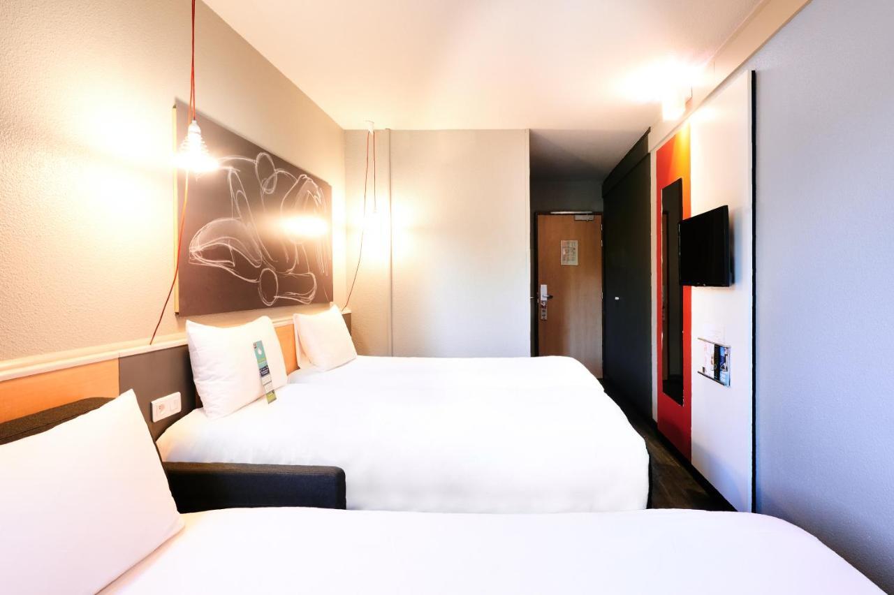 Superior Zimmer mit Doppelbett und Sofa