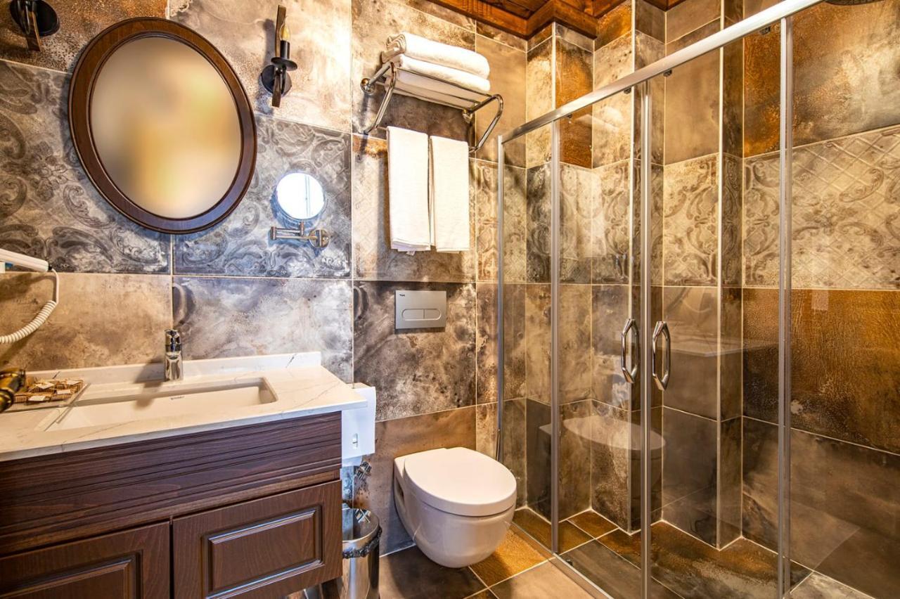 Three-Bedroom Villa,935915221:JPEG