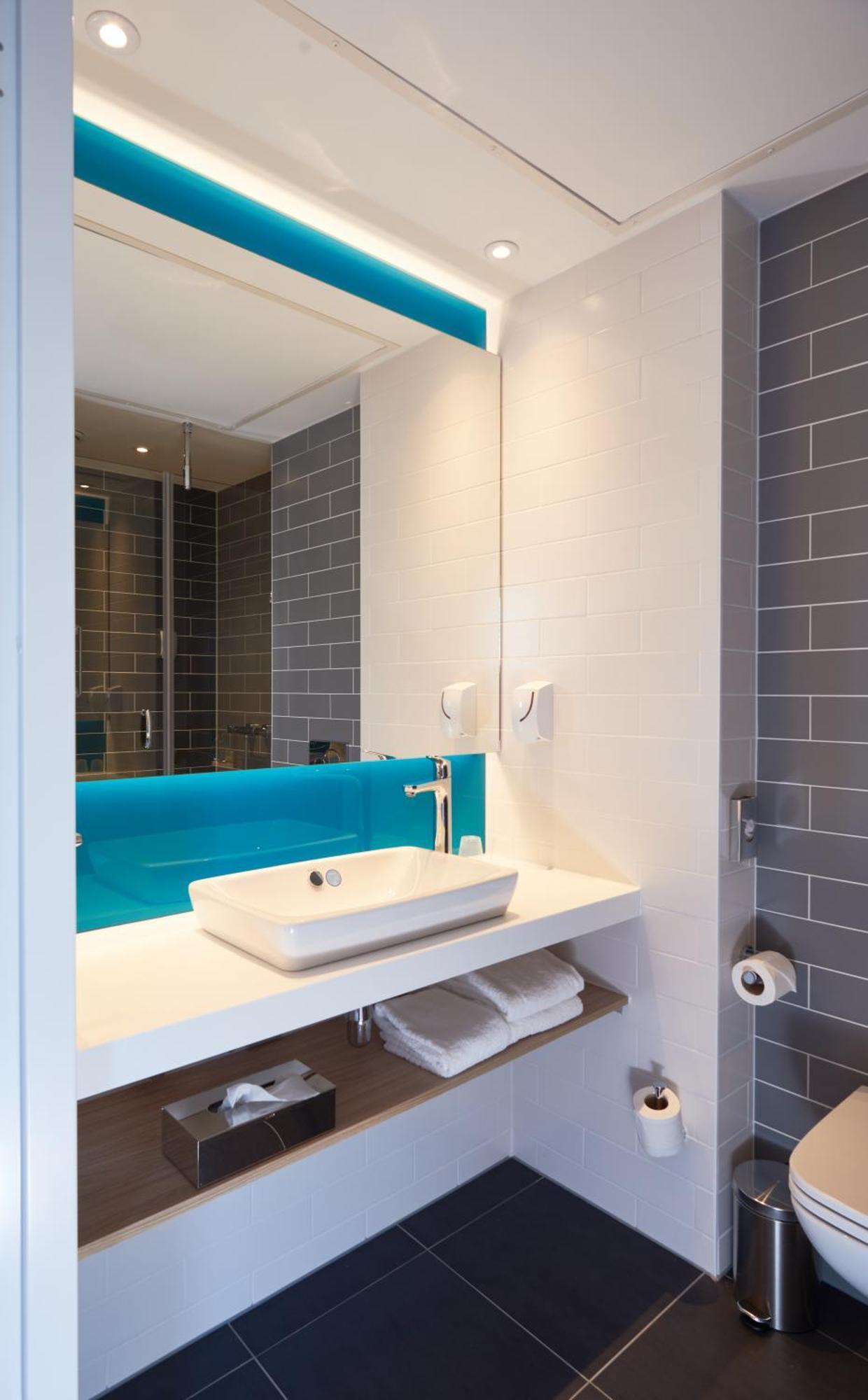 Standard Double Room with Free Breakfast