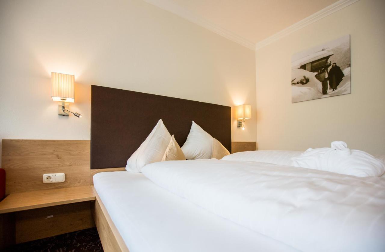 Double Room without Balcony,944920984:JPEG