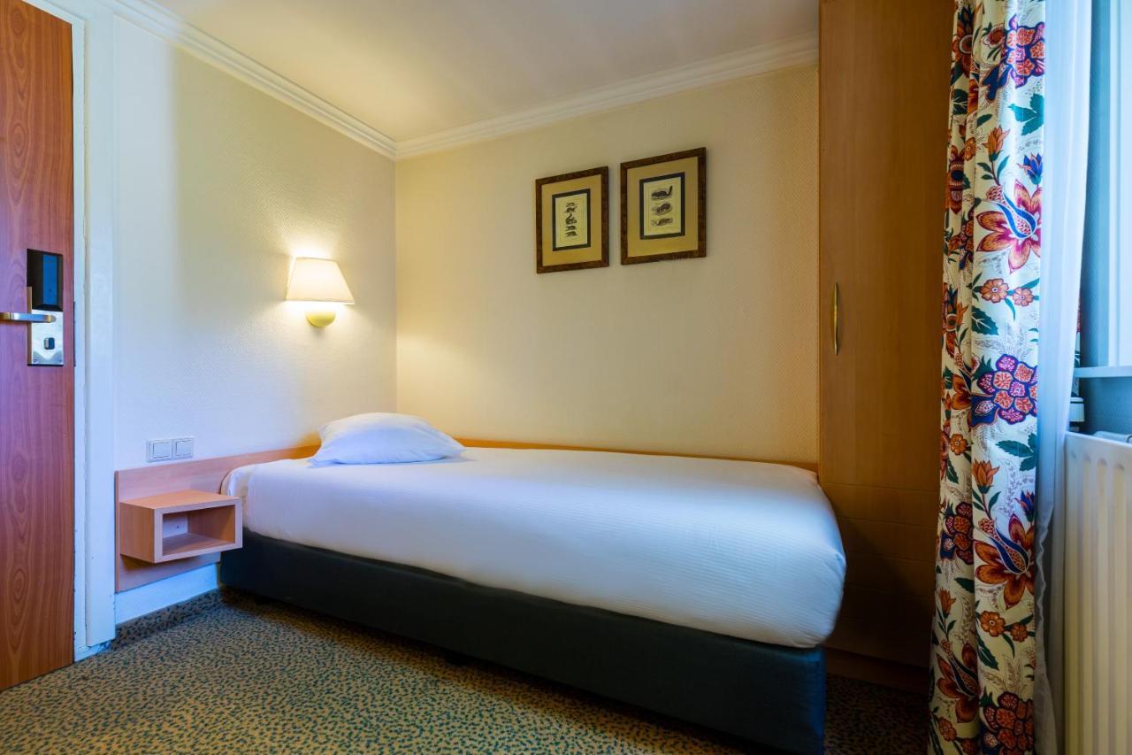 Budget Single Room,943804837:JPEG