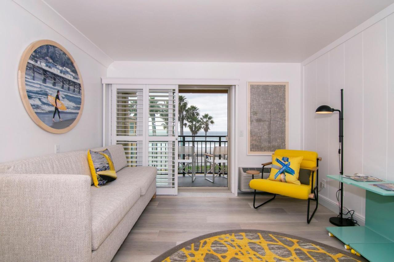 Standard Room Ocean Front