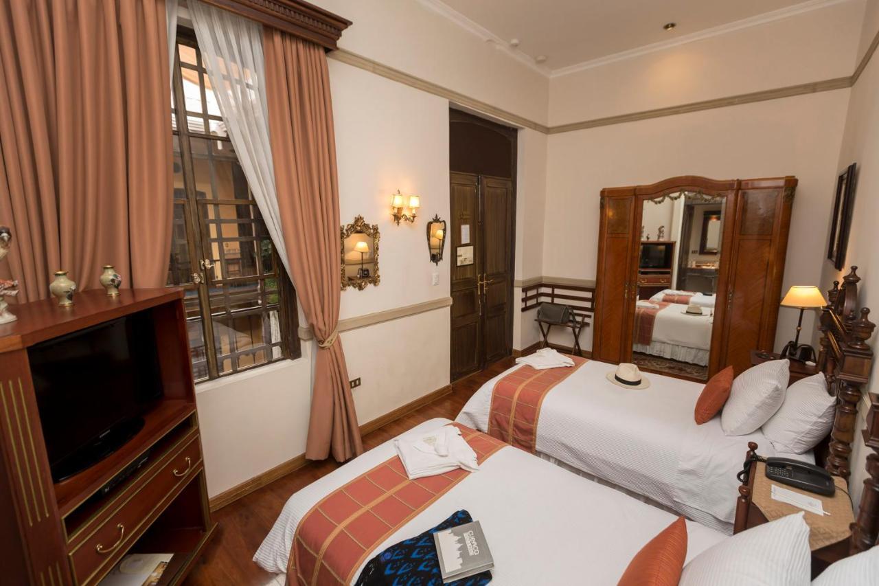 Standard Twin Room