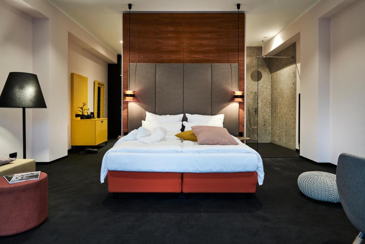 Suite with Balcony and River View