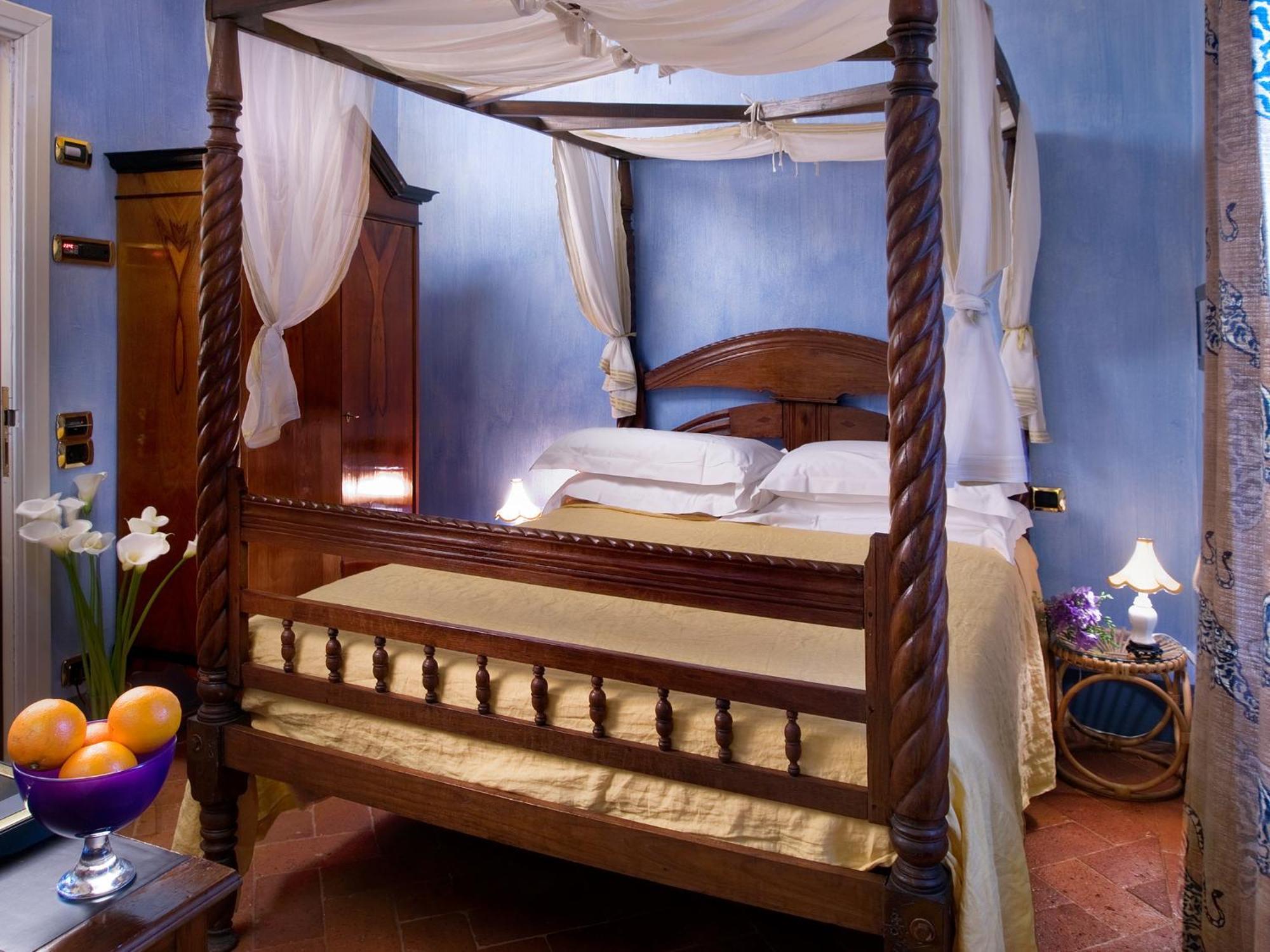 Small Double Room