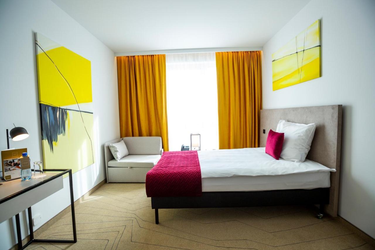 Deluxe Single Room