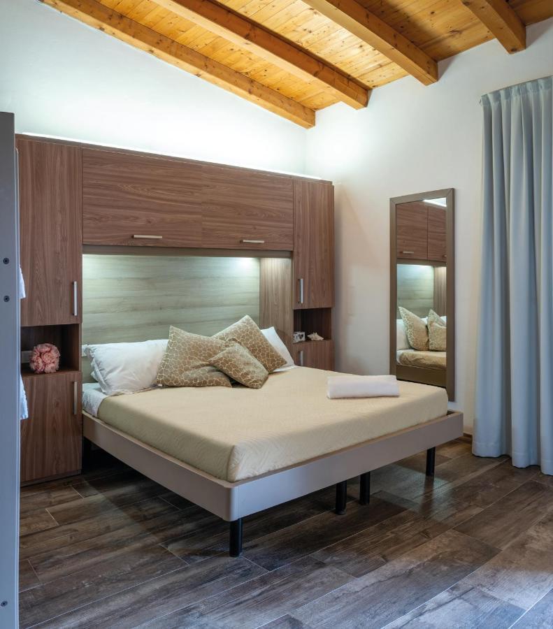 One-Bedroom Bungalow