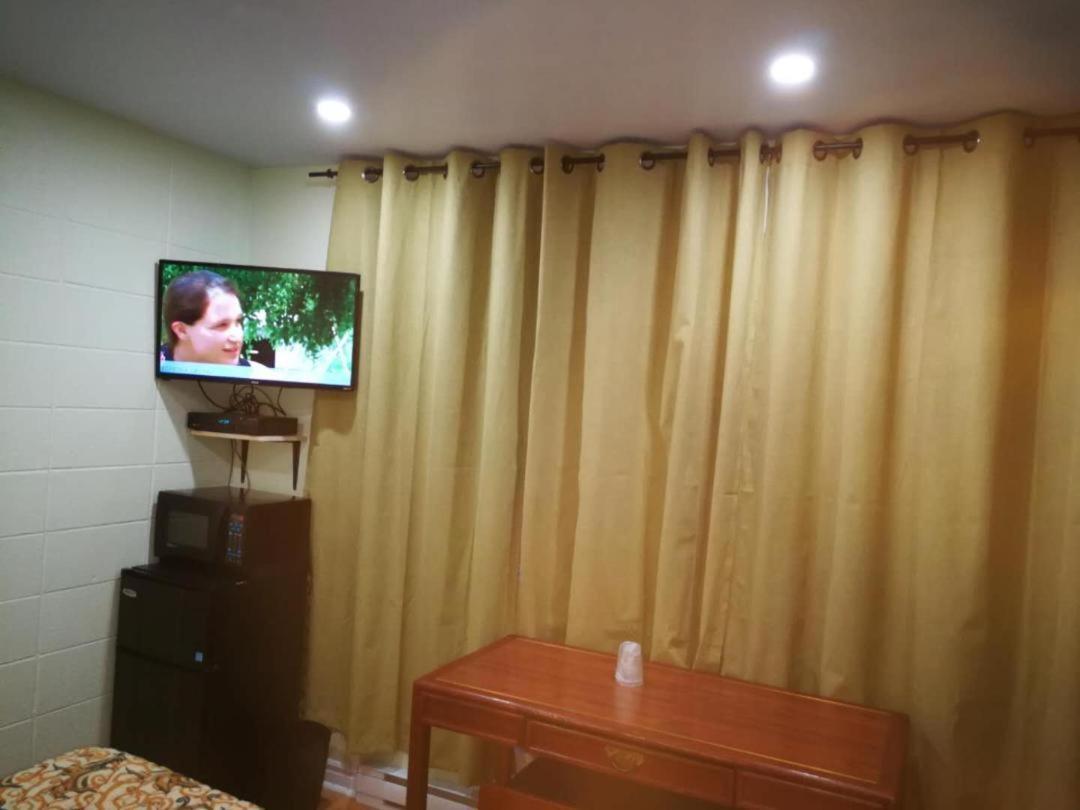 Double Room Shower Non Smoking