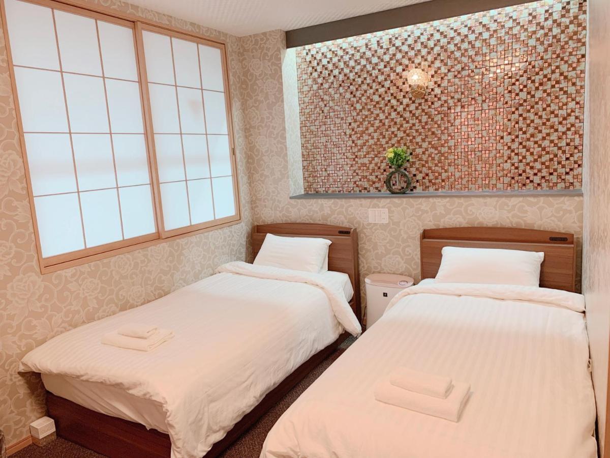Triple Room with Bath