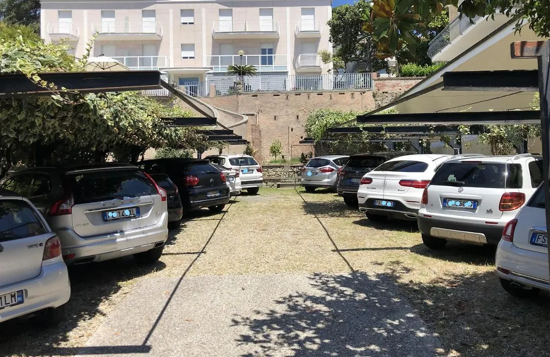 Mh Hotel Varazze-1