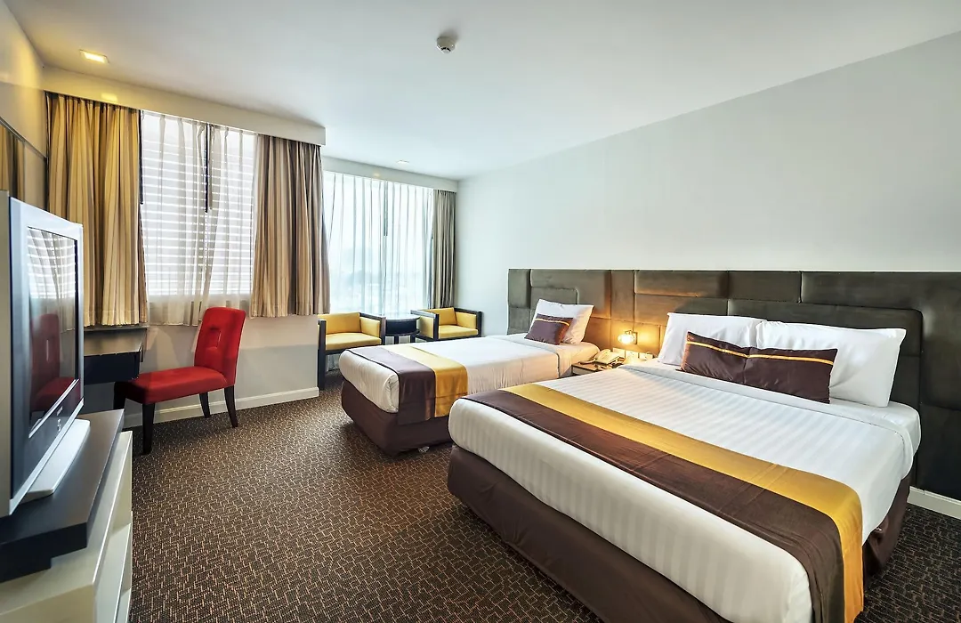 Thamrongin Hotel-1
