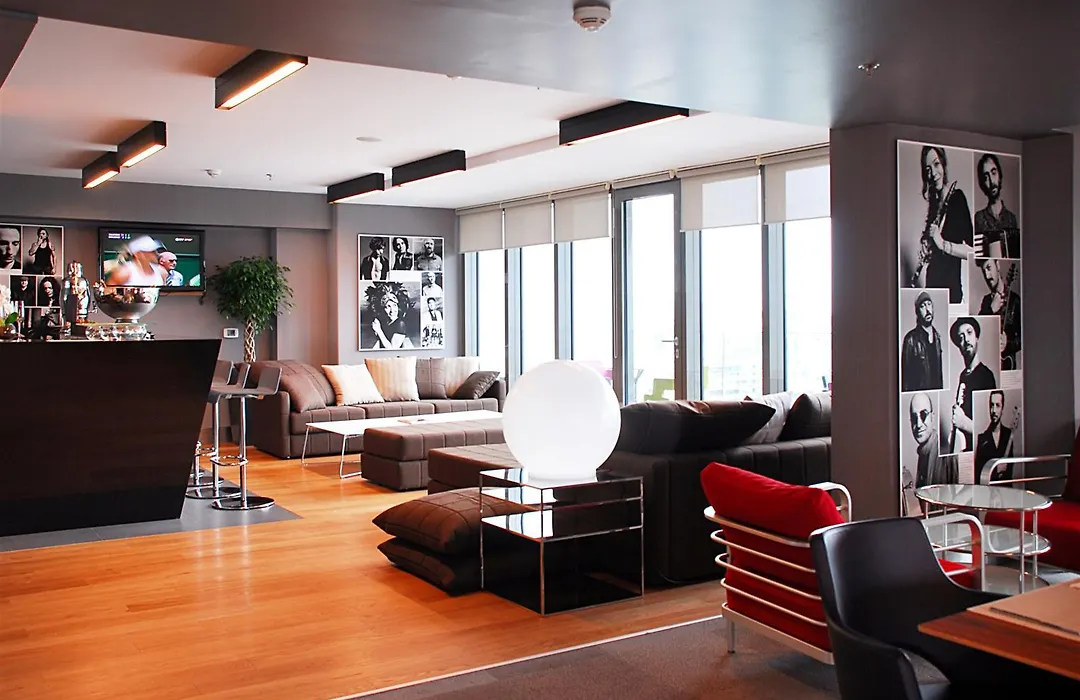 Point Hotel Barbaros-1