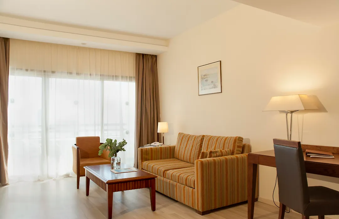 Ajax Hotel-1