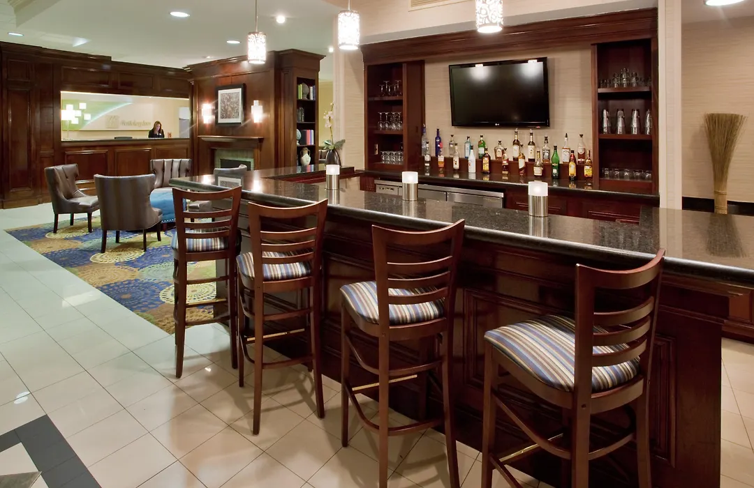 Doubletree By Hilton Raleigh Midtown, Nc-1