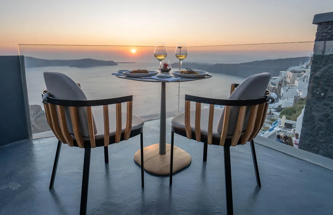 Kivotos Santorini - Preferred Hotels & Resorts-1