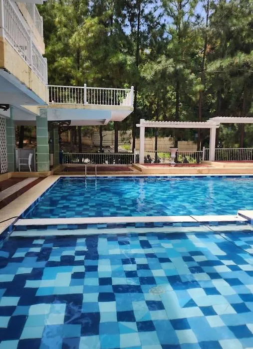 Northpoint Condo Free Airport Pick Up For 3 Nights Stay Or More-1