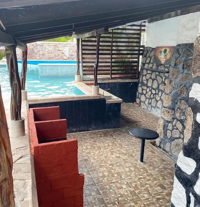 Suites Acapulco Yamba-1