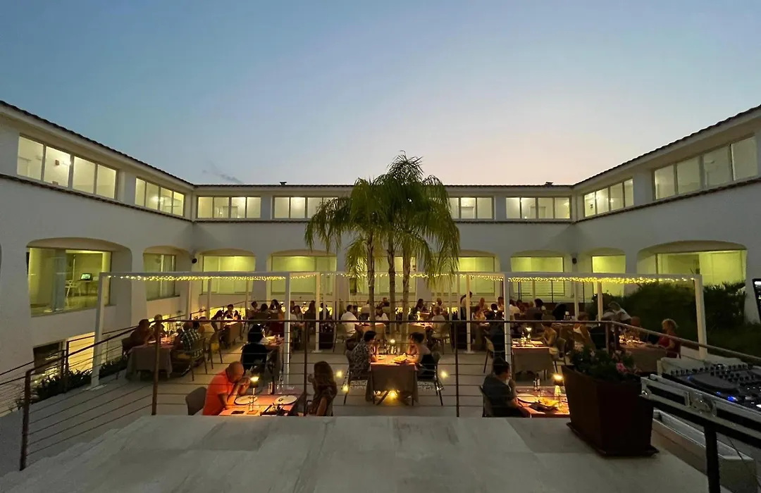 Hotel San Teodoro-1