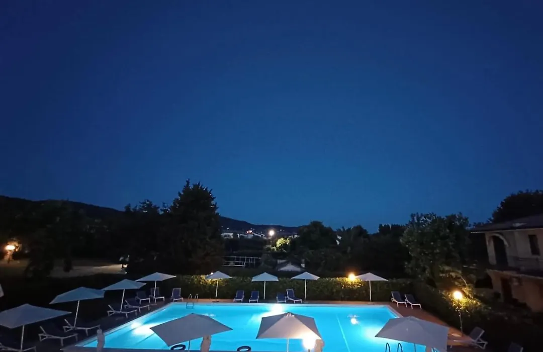 Loriana Park Hotel Sul Lago-1