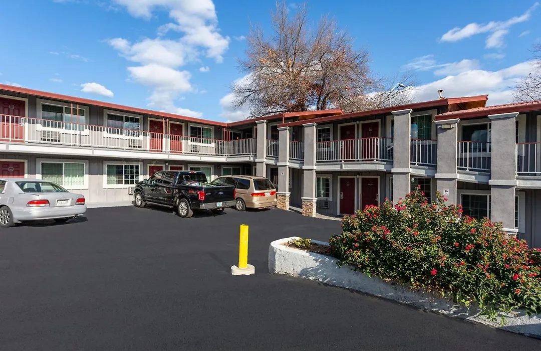 Red Roof Inn Redding-1