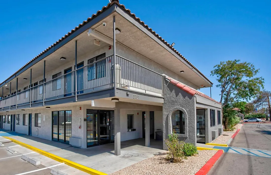 Motel 6-Kingman, AZ - Route 66 East-1