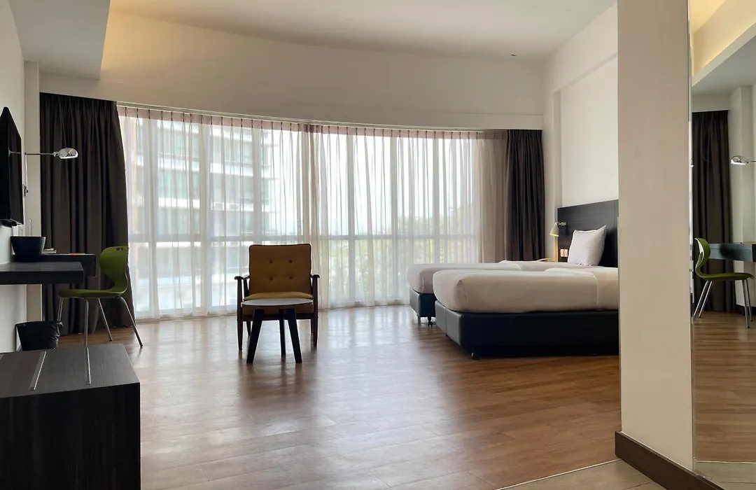 Win Hotel-1