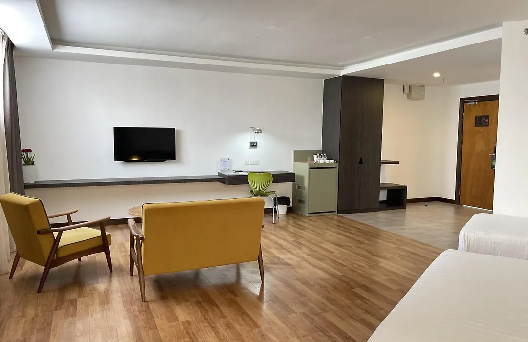 Win Hotel-1