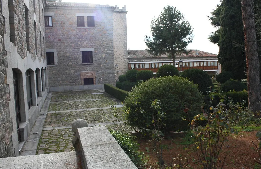 Parador De Avila-1