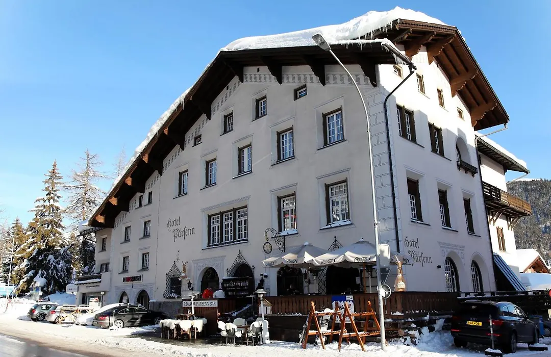 Hotel Parsenn-1
