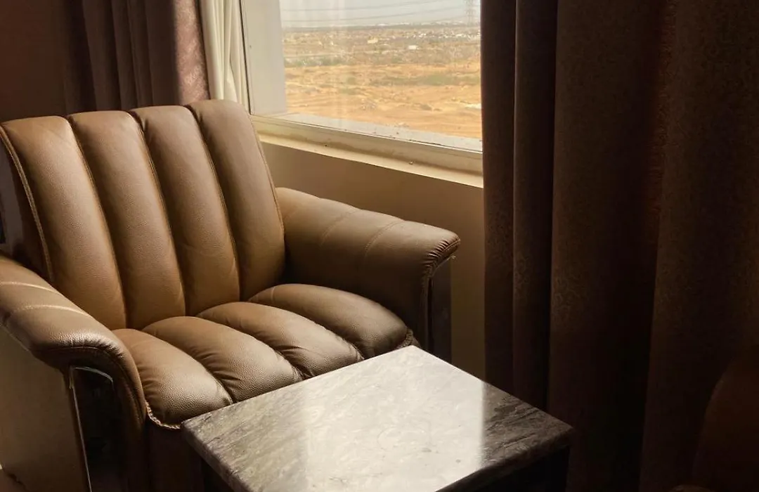 Al- Reef Hotel-1