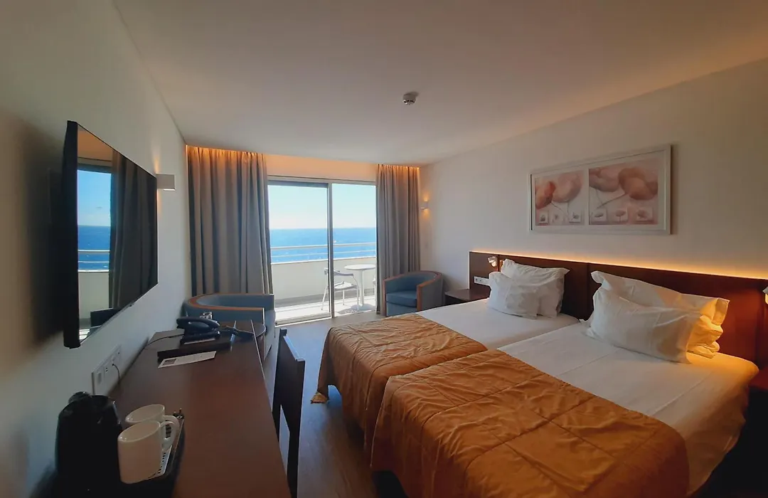 Hotel Roca Mar-1
