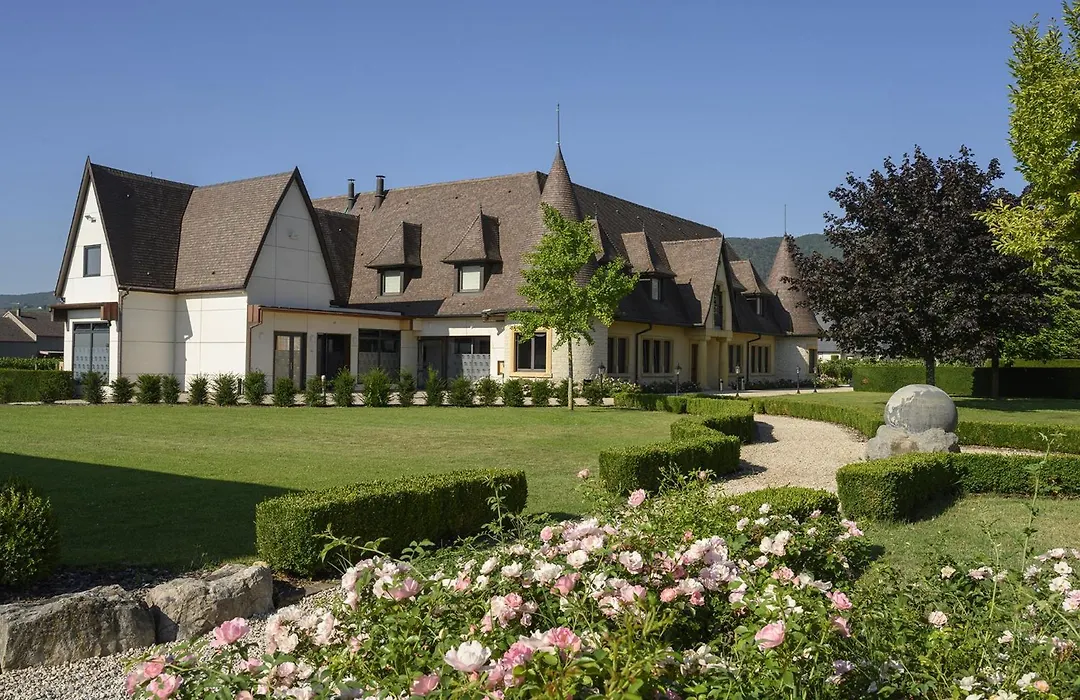 Chateau R-1