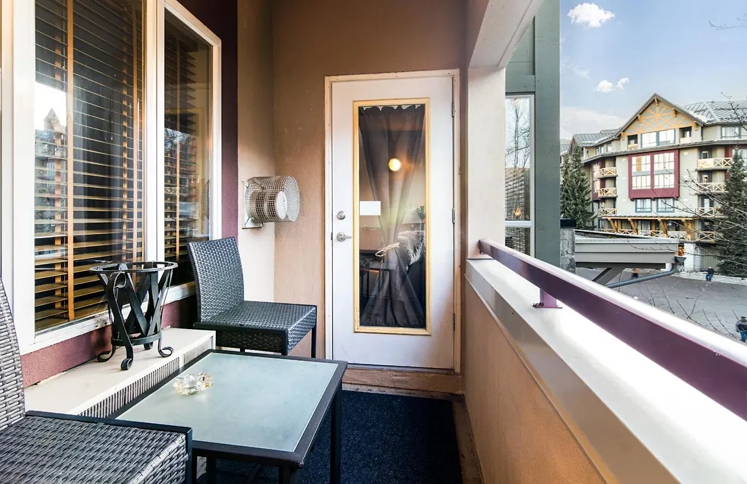 Town Plaza Suites By Golden Dreams-1