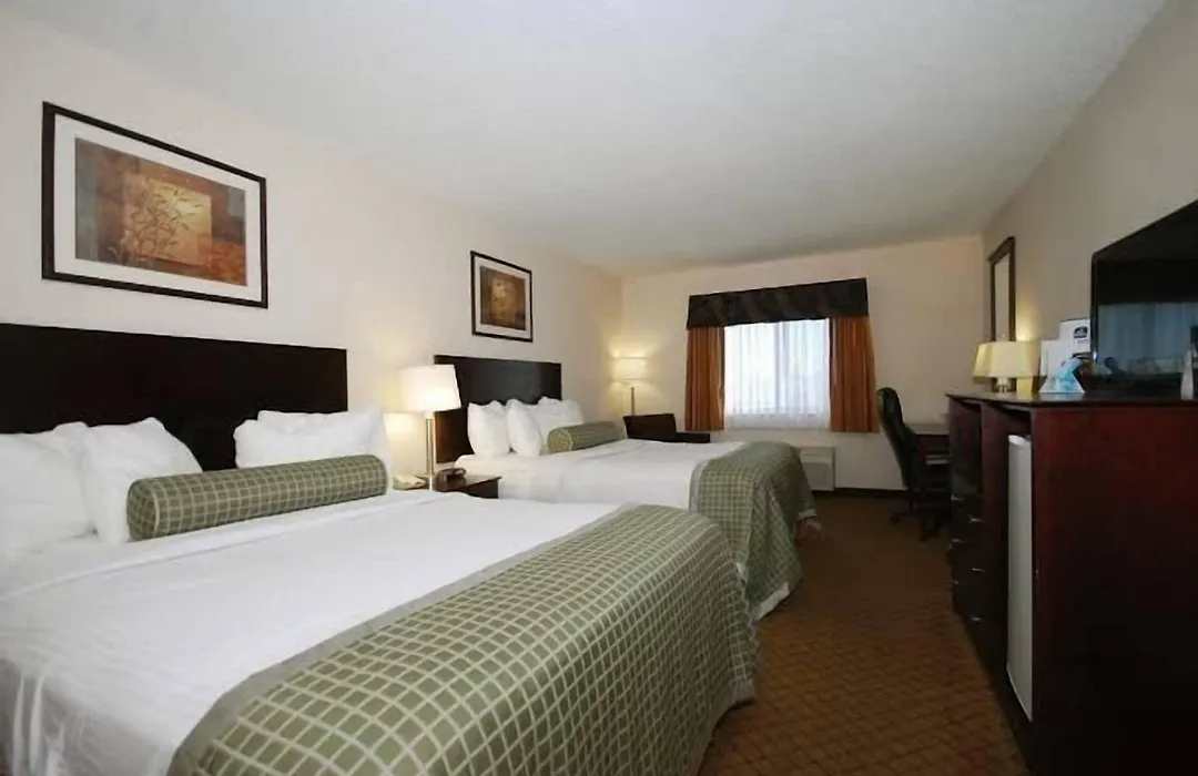 Baymont By Wyndham Delaware-1