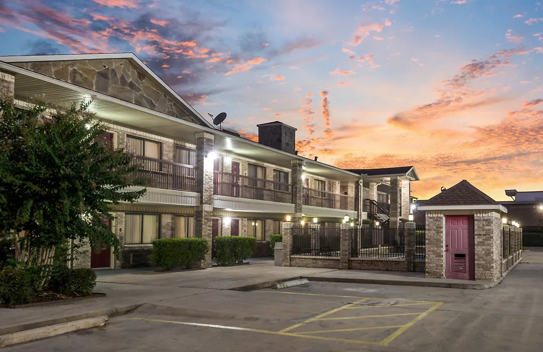 Red Roof Inn Conroe North - Willis-1