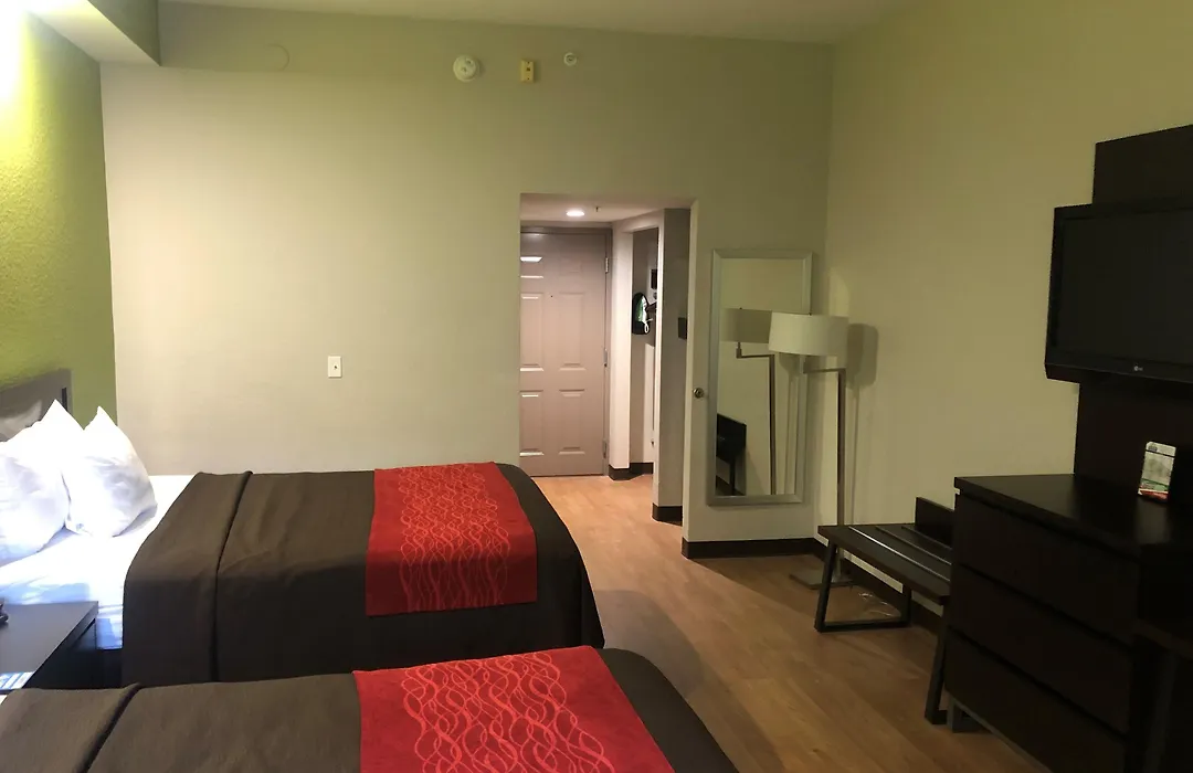 Days Inn & Suites By Wyndham Bonita Springs North Naples-1