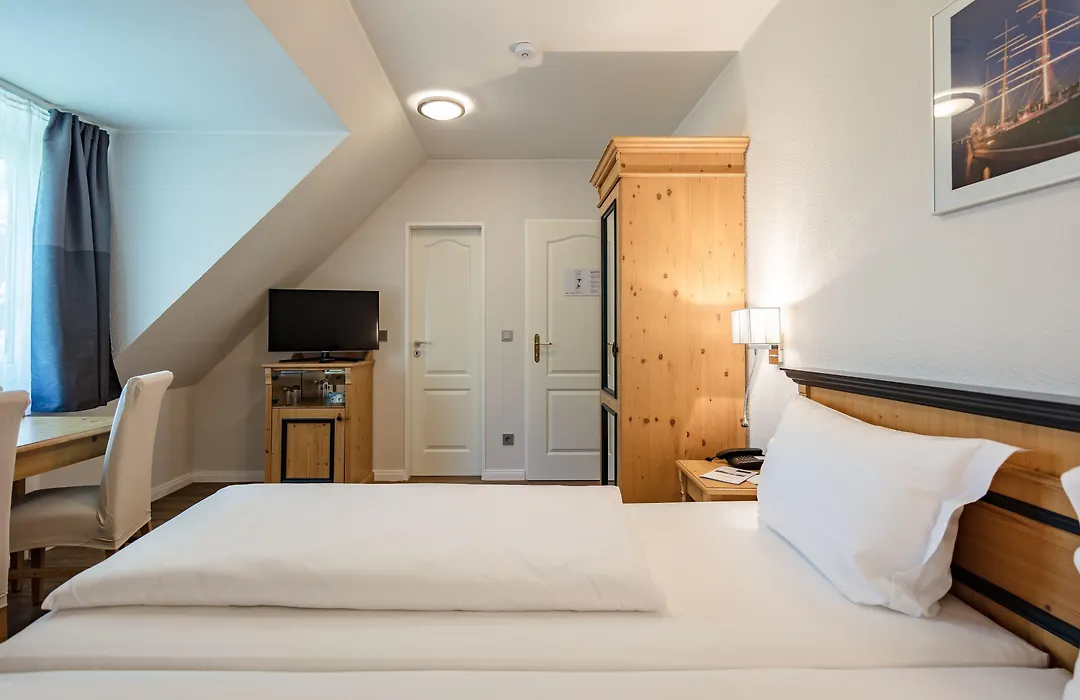 Hotel Zum Zeppelin Hamburg-1