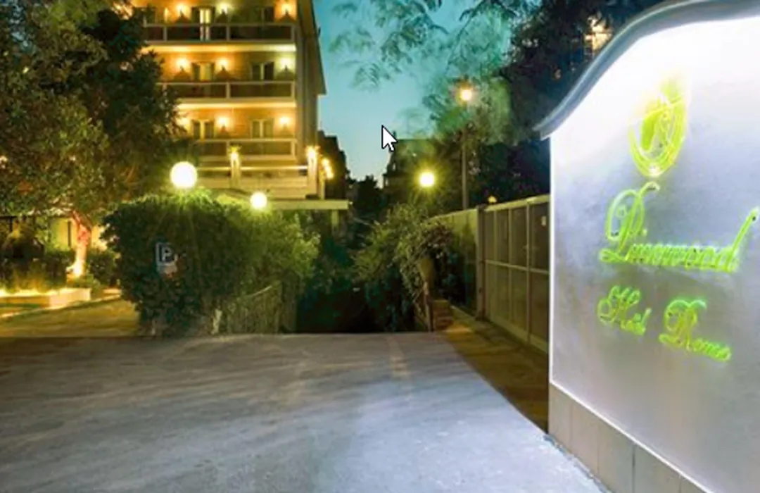 Pinewood Hotel Rome-1