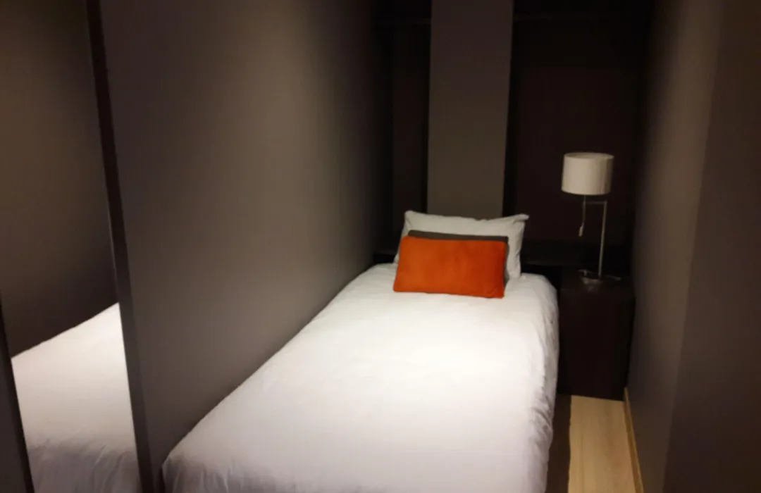 Hotel Crocus Caen Memorial-1
