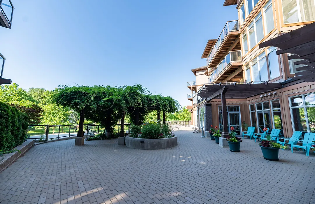 The Cove Lakeside Resort-1