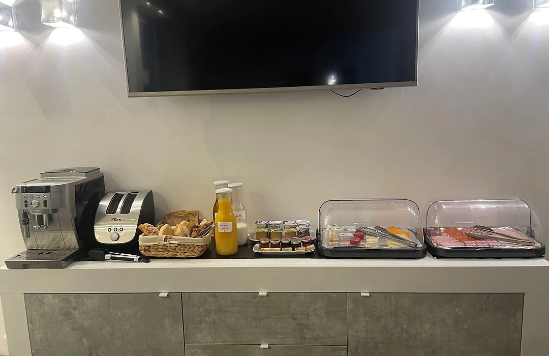 Hotel Anna Livia-1