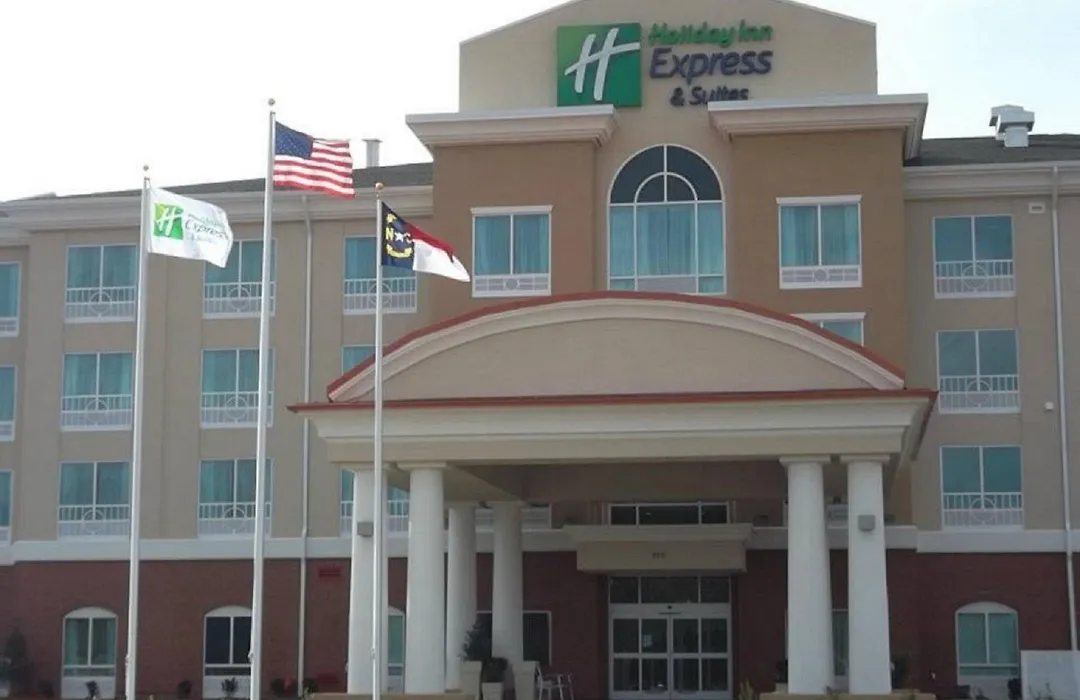 Holiday Inn Express & Suites - Smithfield/Selma By Ihg-1