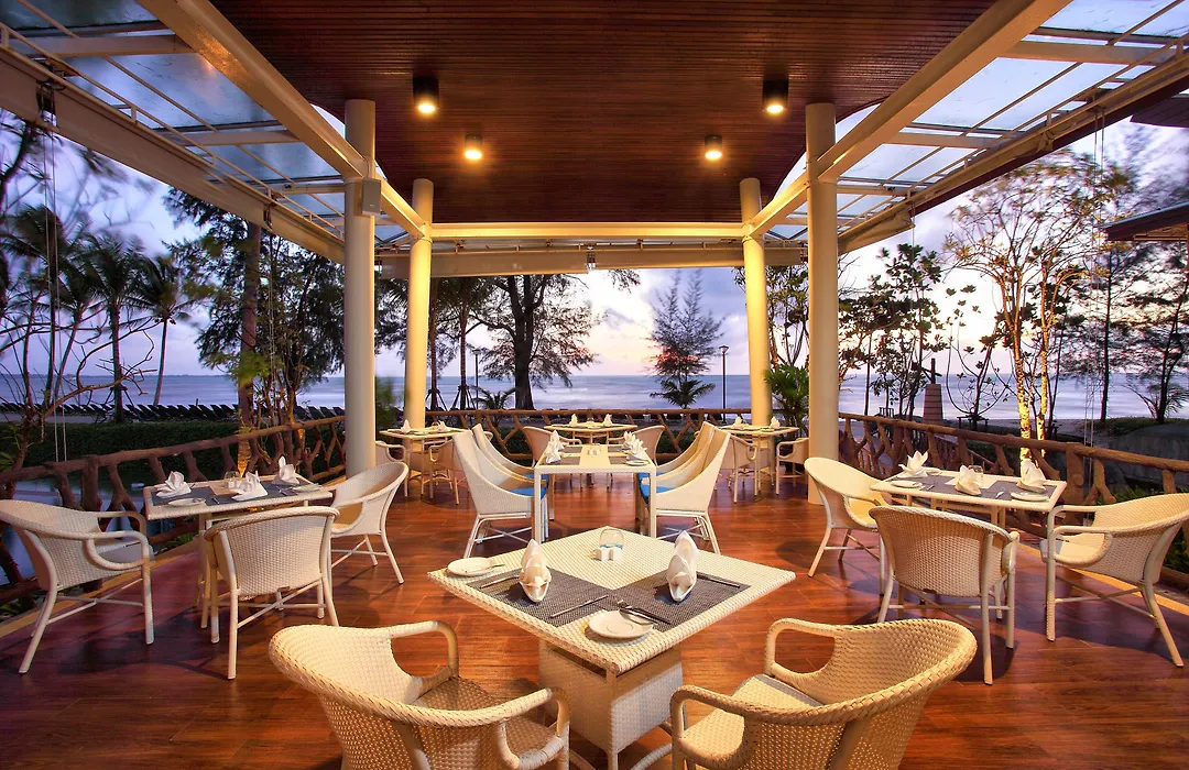 Graceland Khaolak Beachfront Resort-1