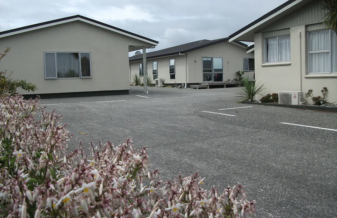 Scenicland Motels-1