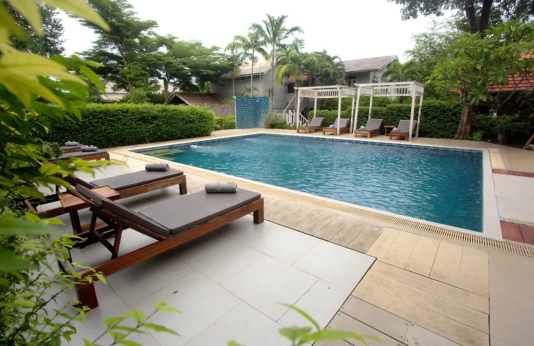 Tharaburi Resort-1