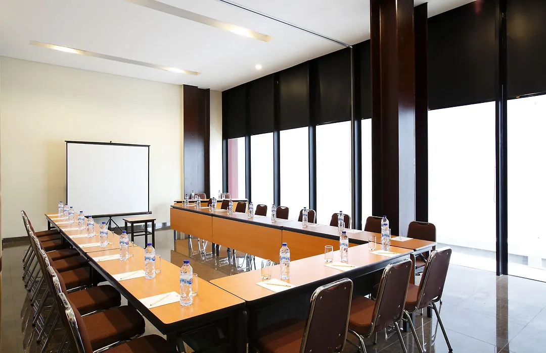 Amaris Hotel Pasar Baru-1