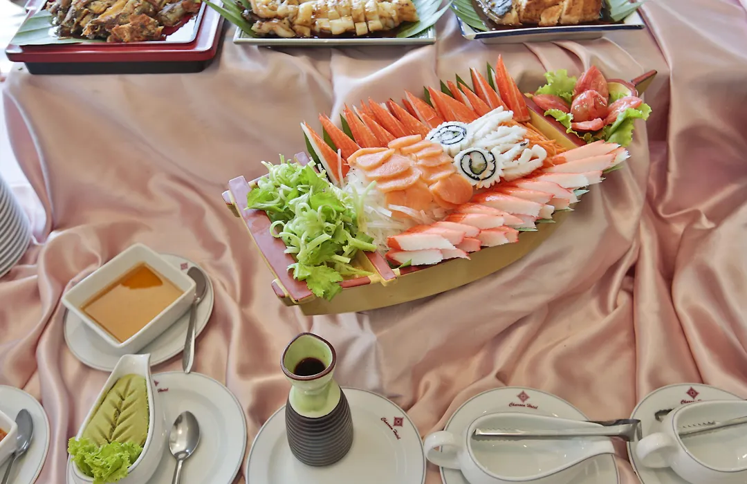 Charoen Hotel-1