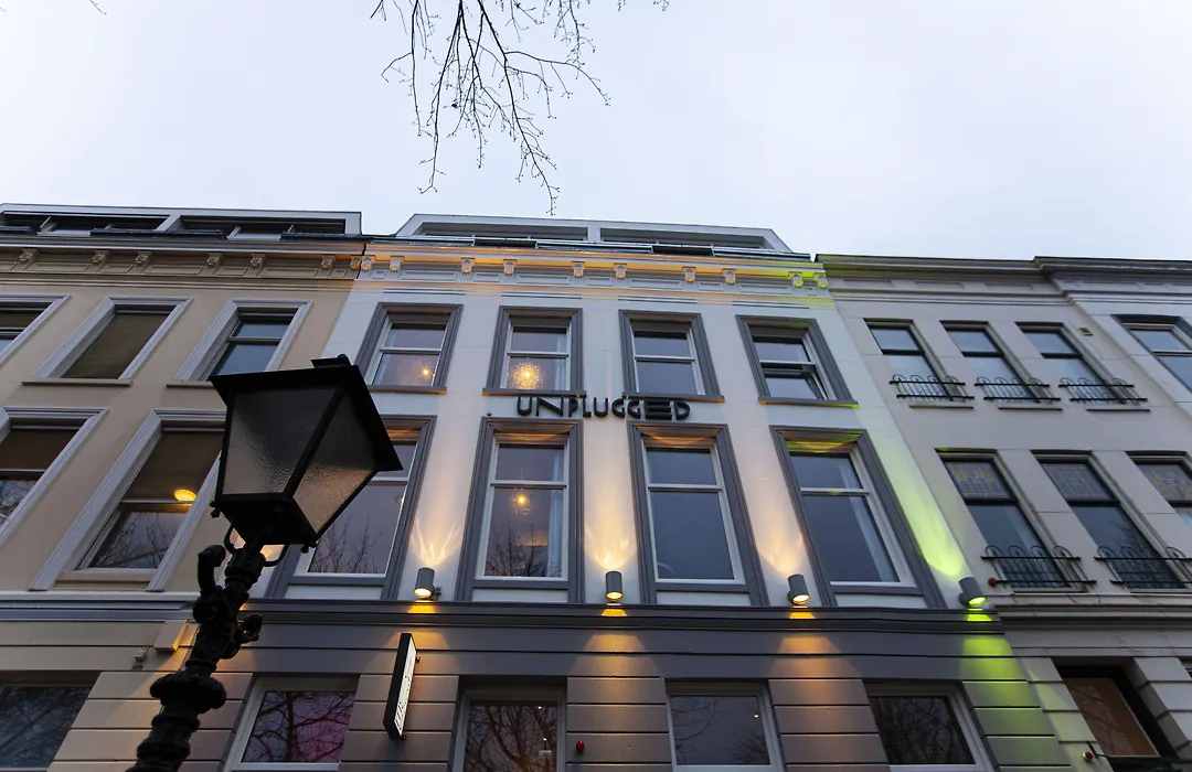 Hotel Emma Next-1