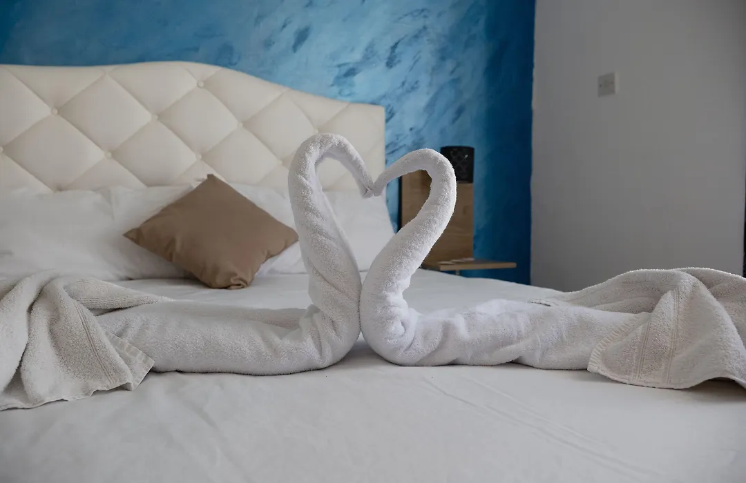 Tarona Guesthouse-1